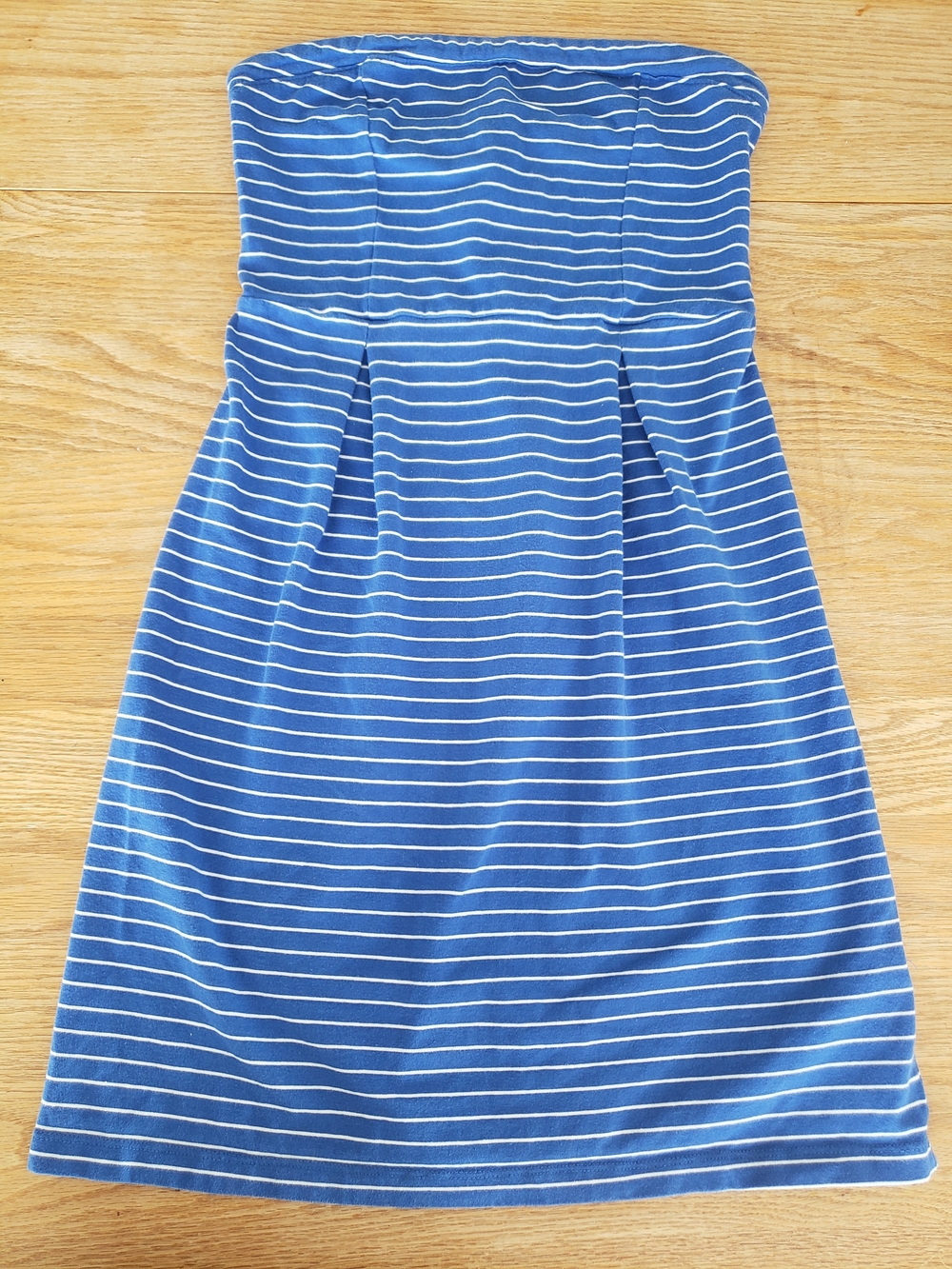 Old Navy Blue and White Strapless Sundress